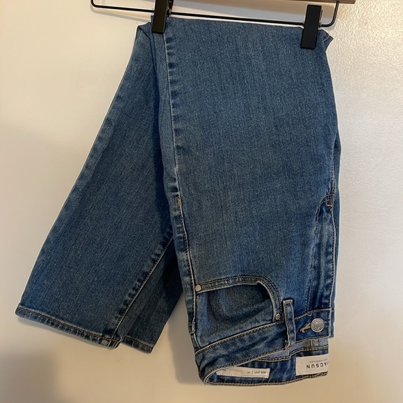 PacSun Medium Wash Mom Jeans 25 - Picture 9 of 11